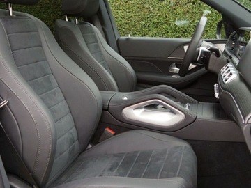 Mercedes GLE V167 SUV Facelifting 2.0 300d 269KM 2025 MERCEDES-BENZ GLE 300 d 4-Matic AMG Line 2.0 (269KM) 2025, zdjęcie 3