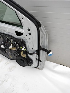 DVEŘE LEVÉ PŘEDNÍ KOMPLETNÍ 47A MAZDA 2 III 1.5 19R