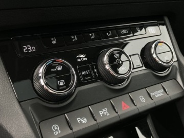 Skoda Kodiaq I SUV Facelifting 2.0 TDI SCR 150KM 2023 Skoda Kodiaq L&amp;K ! Wentylowane i podgrzewane fotel, zdjęcie 19