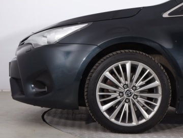 Toyota Avensis III Sedan Facelifting 2015 2.0 D-4D 143KM 2015 Toyota Avensis 2.0 D-4D, Salon Polska, zdjęcie 14