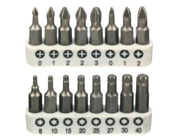 НАБОР ИЗ 46 ​​БИТ И ТОРЦЕВ С ТРЕЩОТКОЙ BOSCH