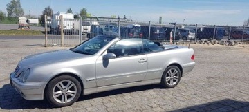 Mercedes CLK W208 Coupe C208 2.0 136KM 1999 Mercedes-Benz CLK Kabriolet, zdjęcie 4