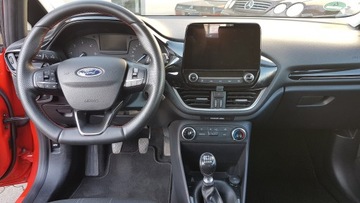 Ford Fiesta VIII Hatchback 5d 1.5 TDCi 85KM 2020 Ford Fiesta 1.5 TDCI 2020, zdjęcie 14