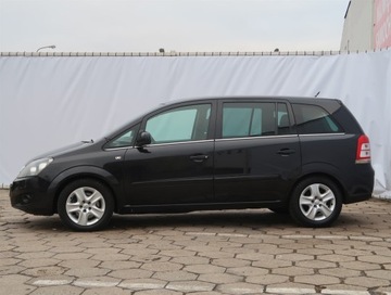 Opel Zafira B 1.7 CDTI ecoFLEX 110KM 2011 Opel Zafira 1.7 CDTI, 7 miejsc, Klima, zdjęcie 2