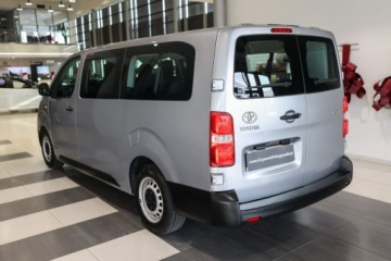 Toyota 2020 Toyota Proace Verso Kombi 1.5 D-4D Long 2,7t Oferta Dealera Gwarancja 1.5, zdjęcie 3