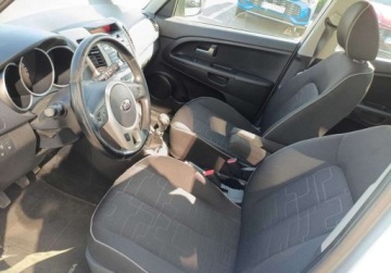 Kia Venga Mikrovan 1.6 CRDi 128KM 2015 Kia Venga 1.6 ON 128KM L Serwis ASO Gwarancja Podgrzewane fotele 1.6 Diesel, zdjęcie 10