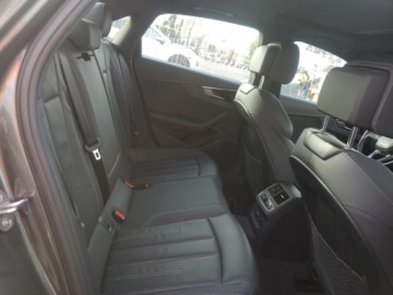 Audi A4 B9 2023 Audi A4 Limousine Premium Plus 45 2023 2.0 Benzyna 261KM, zdjęcie 10