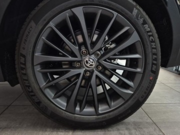 Toyota C-HR II SUV Plug-In 2.0 Hybrid Dynamic Force Plug-in  223KM 2026 Od ręki - Tokyo Edition 2.0 PHEV Dynamic Force 223KM | Podgrzewane fotele!, zdjęcie 11