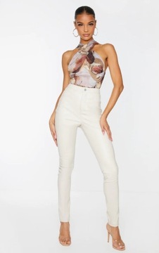 УКОРОЧЕННЫЙ ТОП С УЗОРОМ PRETTYLITTLETHING S