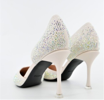 ТУФЛИ MOLO НА ВЫСОКИХ БЛЕСТЯЩИХ КАБЛУКАХ С БОЛЬШИМ ДЕКОРАТОМ R40