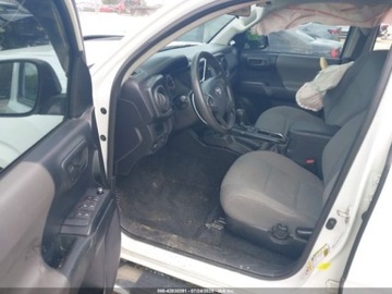 Toyota Tacoma II 2018 Toyota Tacoma Tacoma sr 2018 2.7 Benzyna 159KM, zdjęcie 9