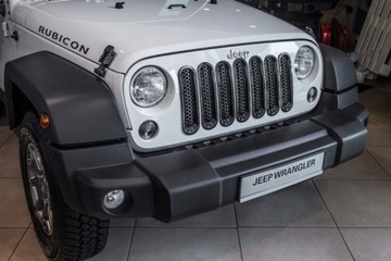 7 вставок на решетку Jeep Wrangler JK JKU черная сетка