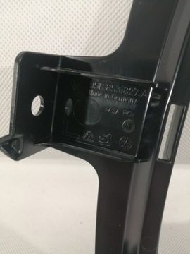 KRYT VÝZTUHA NÁRAZNÍKU PORSCHE MACAN 95B853827A