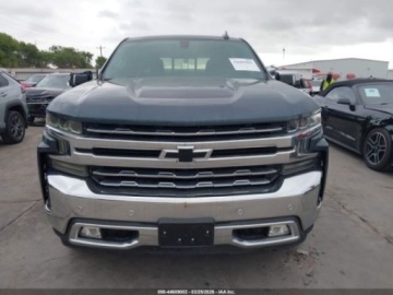 Chevrolet Silverado II 2021 Chevrolet Silverado 2021r., 4x4, 5.3L 5.3 Benzyna 355KM, zdjęcie 6