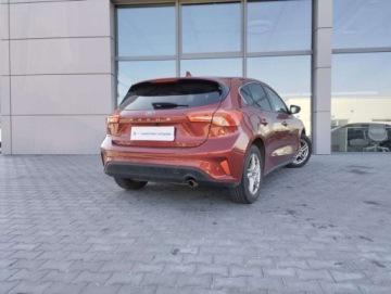 Ford Focus III Sedan Facelifting 1.0 EcoBoost 125KM 2018 Ford Focus Ford Focus 1.0 salon PL, kamera, serwisowany, Gwarancja, FV VAT, zdjęcie 3