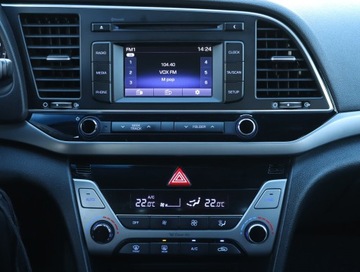 Hyundai Elantra VI Sedan 1.6 MPI 128KM 2016 Hyundai Elantra 1.6 CVVT, Salon Polska, zdjęcie 11