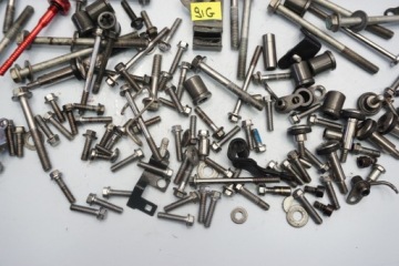 TRIUMPH STREET TRIPLE 765 RS 17- ВИНТЫ