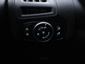 Ford Focus III Kombi Facelifting 1.5 TDCi 120KM 2017 Ford Focus 1.5 TDCi, Salon Polska, Navi, Klima, zdjęcie 17