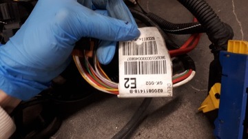 8200811418-B INSTALACE MOTORU TWINGO III 1.5
