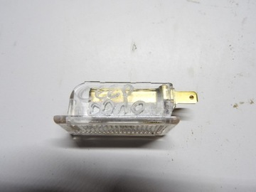 KIA CEED 08 LAMPA OSVĚTLENÍ PŘIHRÁDKY