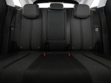 Peugeot 3008 II Plug-In Hybrid HYbrid 225 PHEV 225KM 2020 Peugeot 3008 PHEV automat półskóra virtual, zdjęcie 17