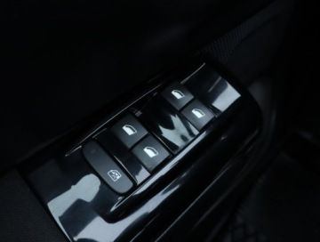 Citroen C3 III Hatchback 1.2 PureTech 110KM 2017 Citroen C3 1.2 PureTech, Salon Polska, Klima, zdjęcie 14