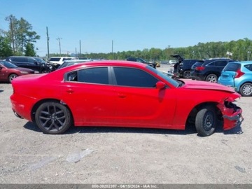 Dodge Charger VII 2018 Dodge Charger 2018 Dodge Charger SXT RWD 3.6 Benzyna 292KM, zdjęcie 11