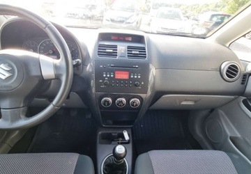 Suzuki SX4 I 2010 Suzuki SX4 1,60 Ben 107 km 1.6 Benzyna 107KM, zdjęcie 8