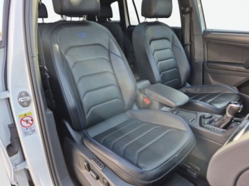 Volkswagen Tiguan II SUV R 2.0 TSI 320KM 2022 Volkswagen Tiguan R4motion Skora Harman Pamiec foteli Panorama 2.0, zdjęcie 13