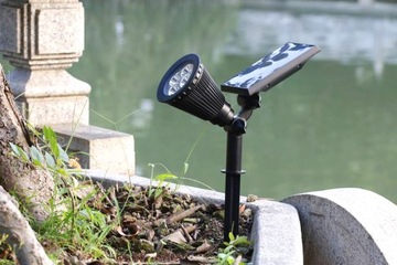 САДОВАЯ СОЛНЕЧНАЯ ЛАМПА 4 СВЕТОДИОДНЫХ ОТРАЖАТЕЛЯ 200 лм ТОЧЕЧНО