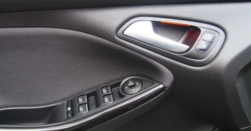 Ford Focus III Kombi Facelifting 1.5 EcoBoost 150KM 2018 Ford Focus 1,5Benzyna 150KMSerwisowany2 x KlIMAtronicALU EURO 6 1.5, zdjęcie 28