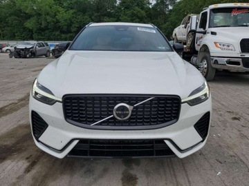 Volvo XC60 II 2025 Volvo XC 60 2025r., 4x4, 2.0L 2.0 Hybryda 247KM, zdjęcie 4