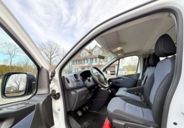 Opel Vivaro B Kombi Extra Long H1 2,9t 1.6 BiTurbo 125KM 2018 Opel Vivaro Opel Vivaro L1H1 SampS Life 1.6 Diesel 125KM, zdjęcie 13