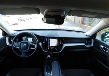 Volvo XC60 II Crossover D3 150KM 2020 Volvo XC 60 z Gwarancja 2.0 Diesel 150KM, zdjęcie 5