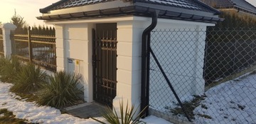 ЗАБОРЫ УСАДЬБЫ, ПРОЛЕТЫ, БЕТОННЫЕ СТЕНЫ