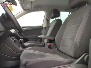 Volkswagen Tiguan II SUV 2.0 TDI 190KM 2019 Volkswagen Tiguan R-LINE Salon Polska Bezwypadkowy 4Motion 1-Wlasc. Automa, zdjęcie 5