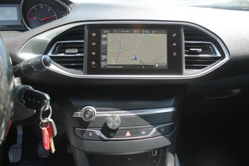 Peugeot 308 II Hatchback 5d 1.6 BlueHDi 120KM 2015 Peugeot 308 ROK 2015 POJ 1,6 120 KM, zdjęcie 14