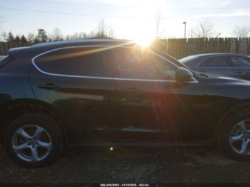 Alfa Romeo Stelvio SUV 2.0 Turbo 280KM 2018 Alfa Romeo Stelvio 2018 r., 2,0L AWD 2.0 Benzyna 280KM, zdjęcie 14