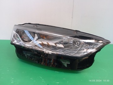LAMPA PRAWY PRZÓD CITROEN DS7 9821750280