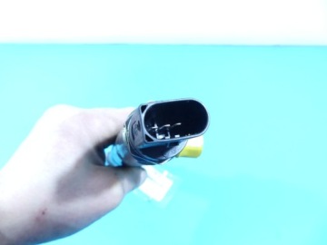 ИНЖЕКТОРНАЯ РЕЙКА BMW X3 E83 0445214183 2.0D