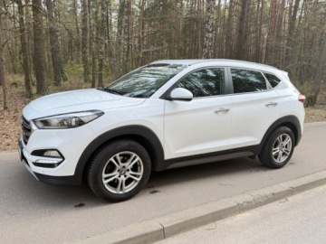 Hyundai Tucson III SUV 1.7 CRDi 141KM 2016 Hyundai Tucson 1.7CRDI 140KM Automat Sprawdz 1.7 Diesel 140KM, zdjęcie 7
