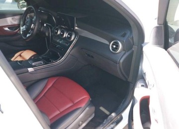 Mercedes GLC C253 2021 Mercedes-Benz GLC 2021, 2.0L, 4x4, COUPE, od ubezpieczalni 2.0 Benzyna, zdjęcie 9