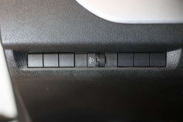 Toyota 2020 Toyota Proace Verso 1.5 D4-D Medium Business 1.5 Diesel 120KM, zdjęcie 28