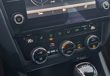 Skoda Octavia III Kombi Facelifting 1.5 TSI ACT 150KM 2020 Skoda Octavia Bezwypadkowy - Salon Polska - Czujniki Parkowania - Automat, zdjęcie 19