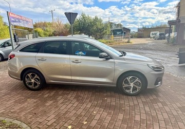 Hyundai i30 III Wagon Facelifting 1.5 T-GDI 48V 160KM 2024 Hyundai i30 1.5i 160 PS Full led NAVI 10.000 km 1.5 Benzyna 160KM, zdjęcie 23
