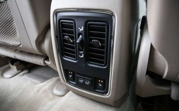 Jeep Grand Cherokee IV Terenowy Facelifting 3.0 V6 CRD 250KM 2013 Jeep Grand Cherokee 3.0D 250Ps Ledy Radar Panorama Navi Skora Wentylacja 1, zdjęcie 33