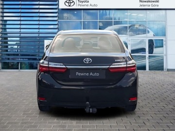 Toyota Corolla XI Sedan Facelifting 1,6 Valvematic 132KM 2017 Toyota Corolla 1.6 50th Anniversary MS Seria E16 (, zdjęcie 5