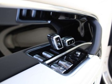 Land Rover Range Rover V SWB 3.0 D350 350KM 2024 Range Rover D350 LWB Autobiography 3.0 (350KM) 2024, zdjęcie 13