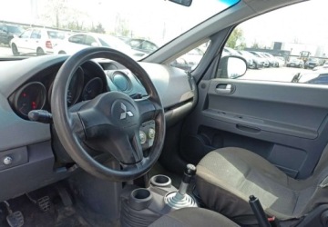Mitsubishi Colt VI Hatchback 1.3 i 16V 95KM 2005 Mitsubishi Colt Mitsubishi Colt 1.3 Benzyna 95KM, zdjęcie 6