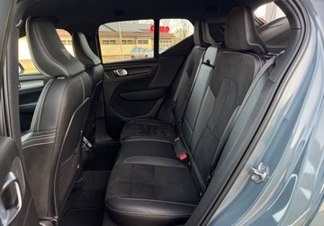Volvo XC40 2021 Volvo XC 40 2,0 B4 197ps Hybr Multi Led Virtual Tacho Blis Skora Reling Se, zdjęcie 22